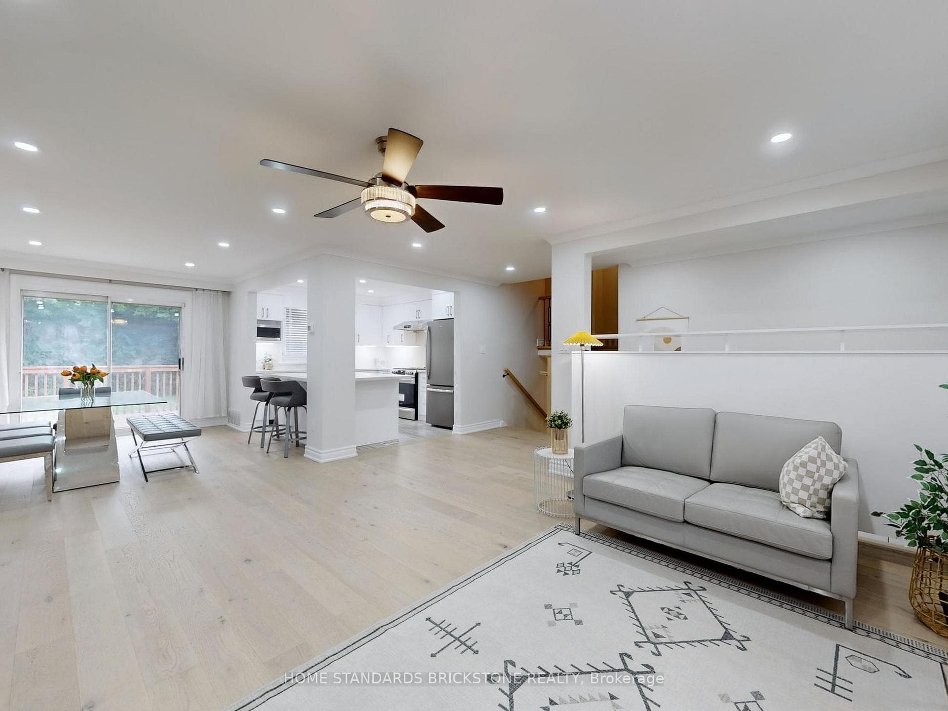 206 Henderson Avenue photo 10