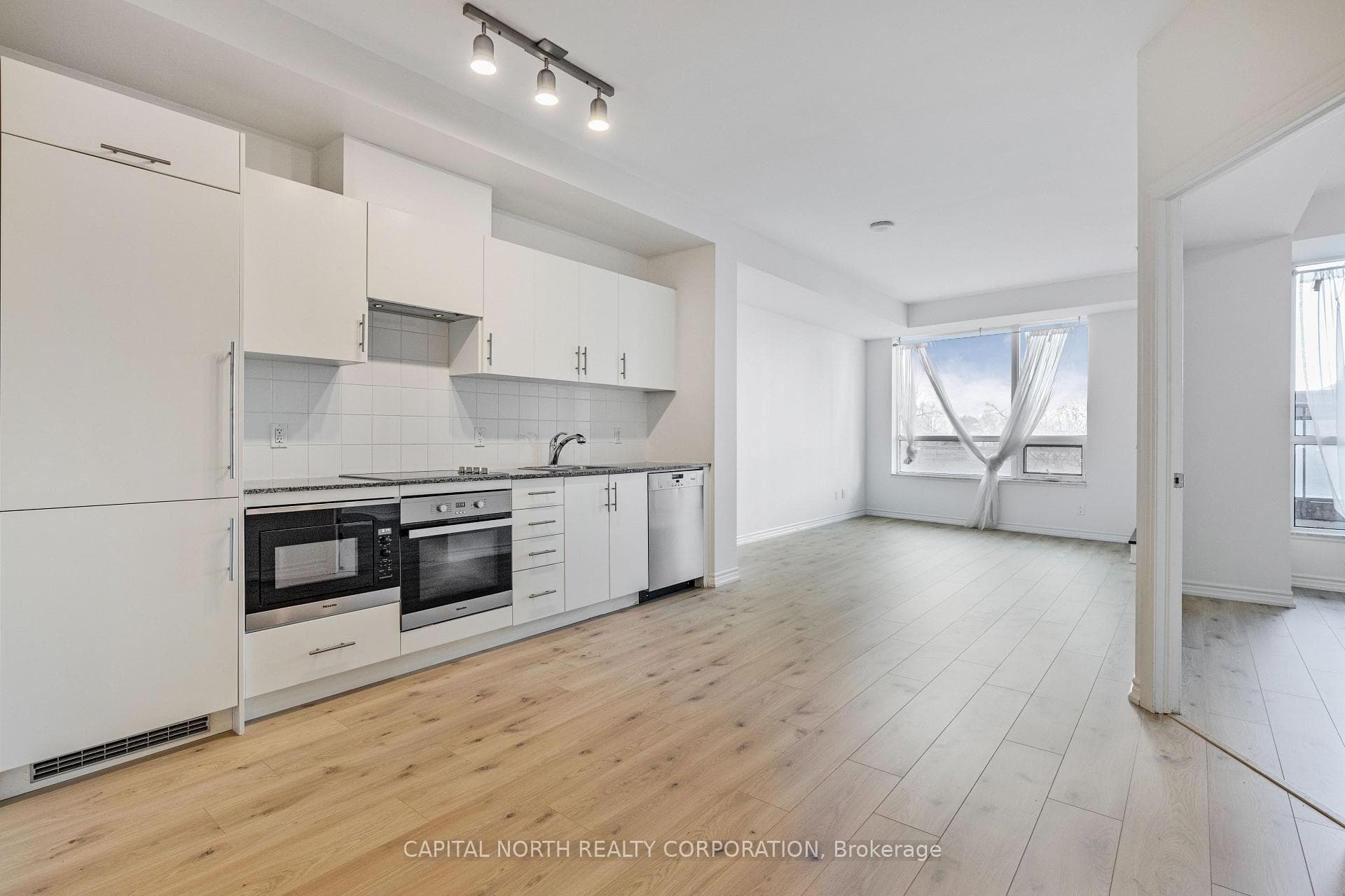 23 Glebe Road Unit 206 photo 8