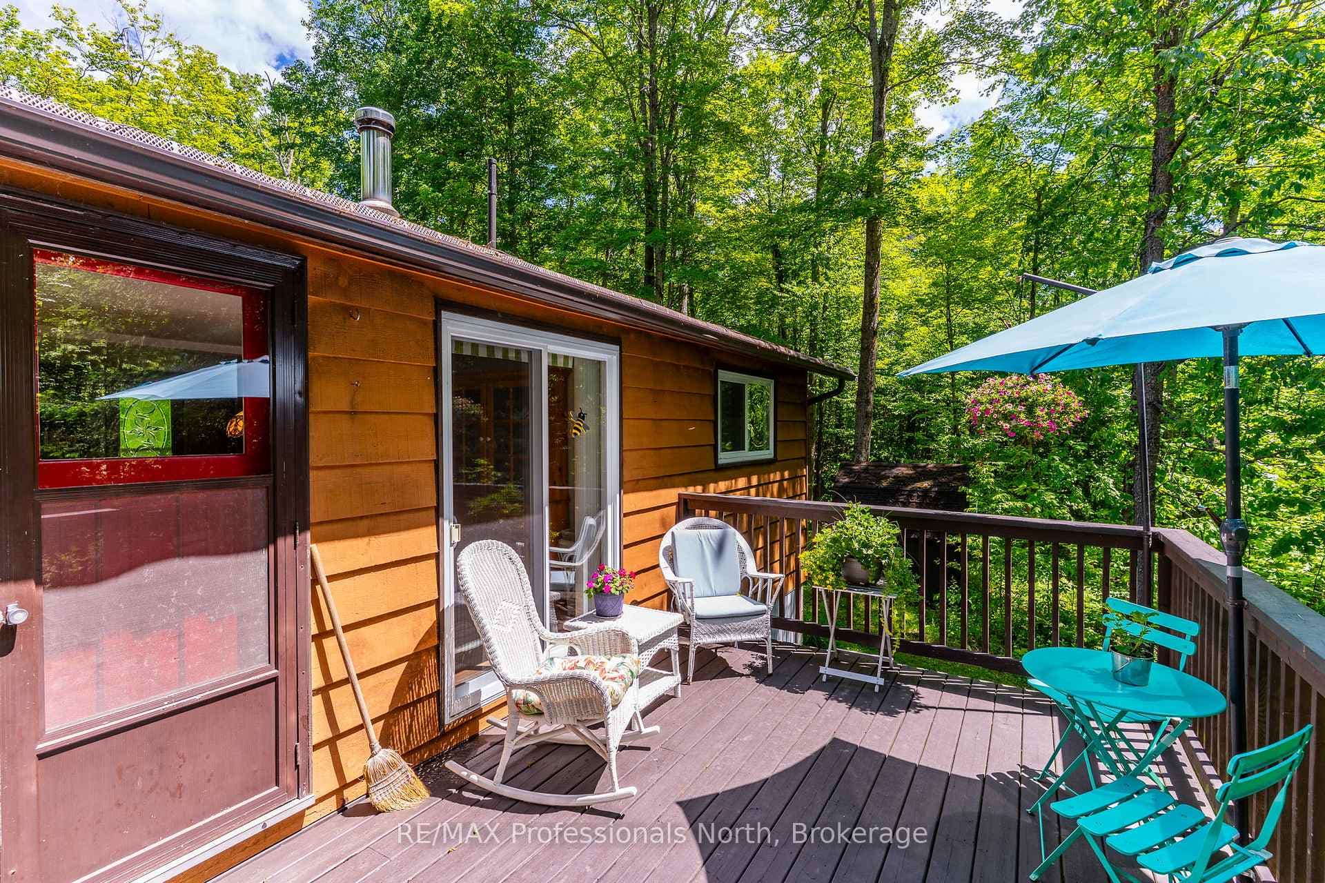 4792 Harburn Road photo 29