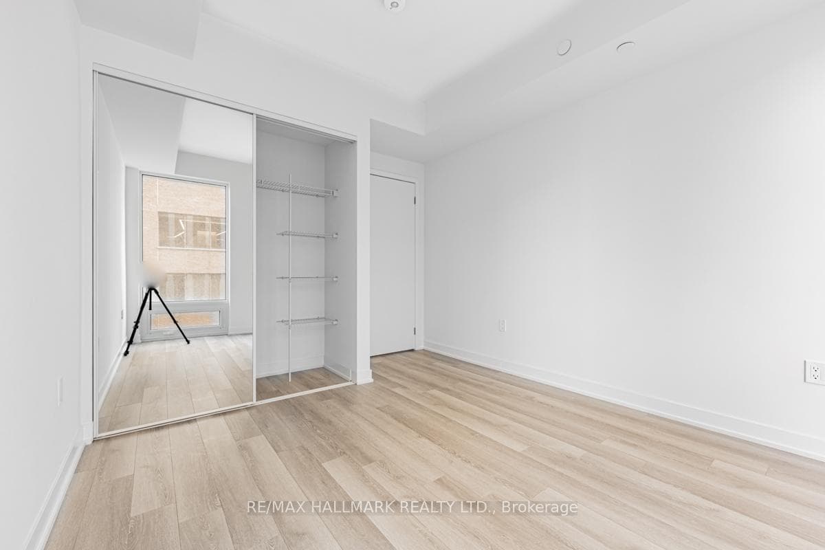 121 St Patrick Street Unit 411 photo 17