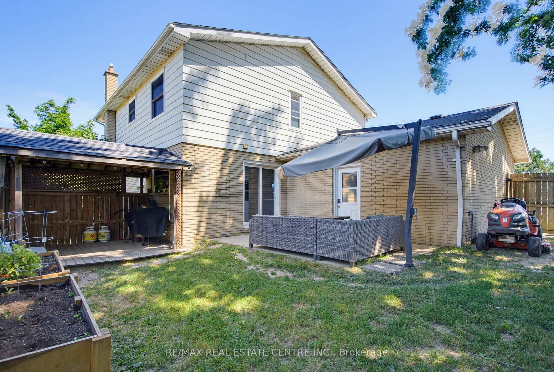 39 Amelia Street photo 44