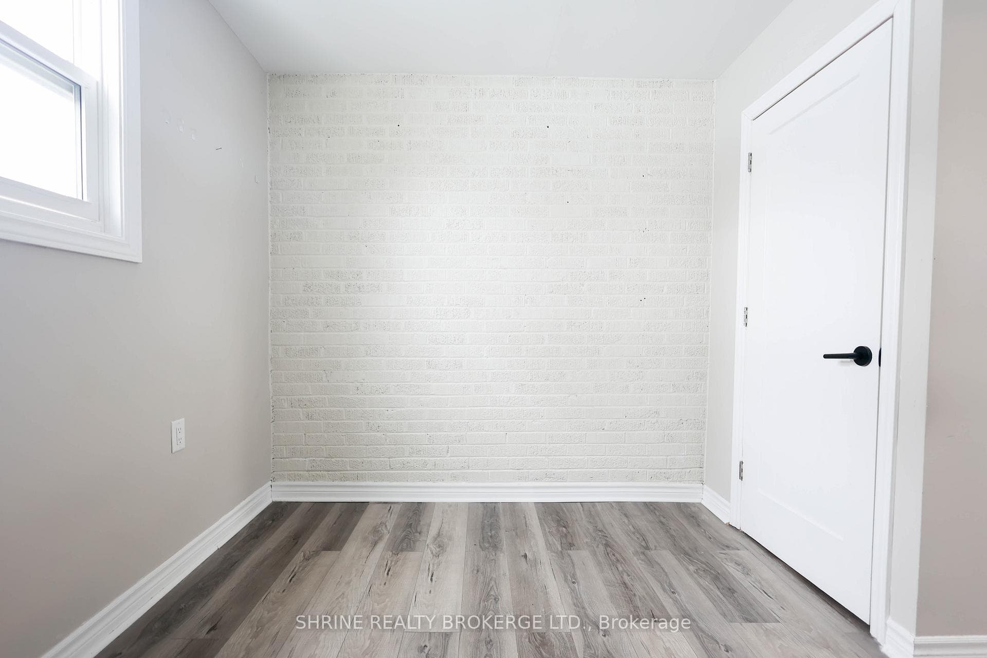 480 Quebec Street photo 35