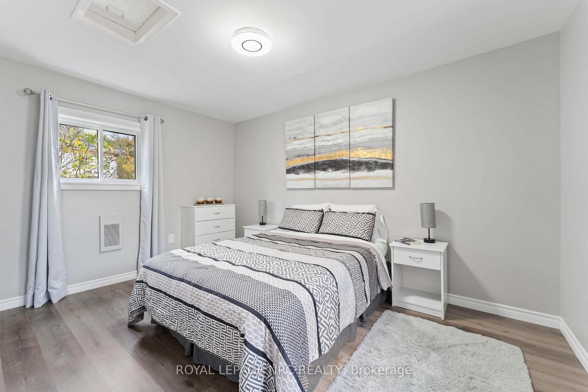 30 Dexter Street photo 20