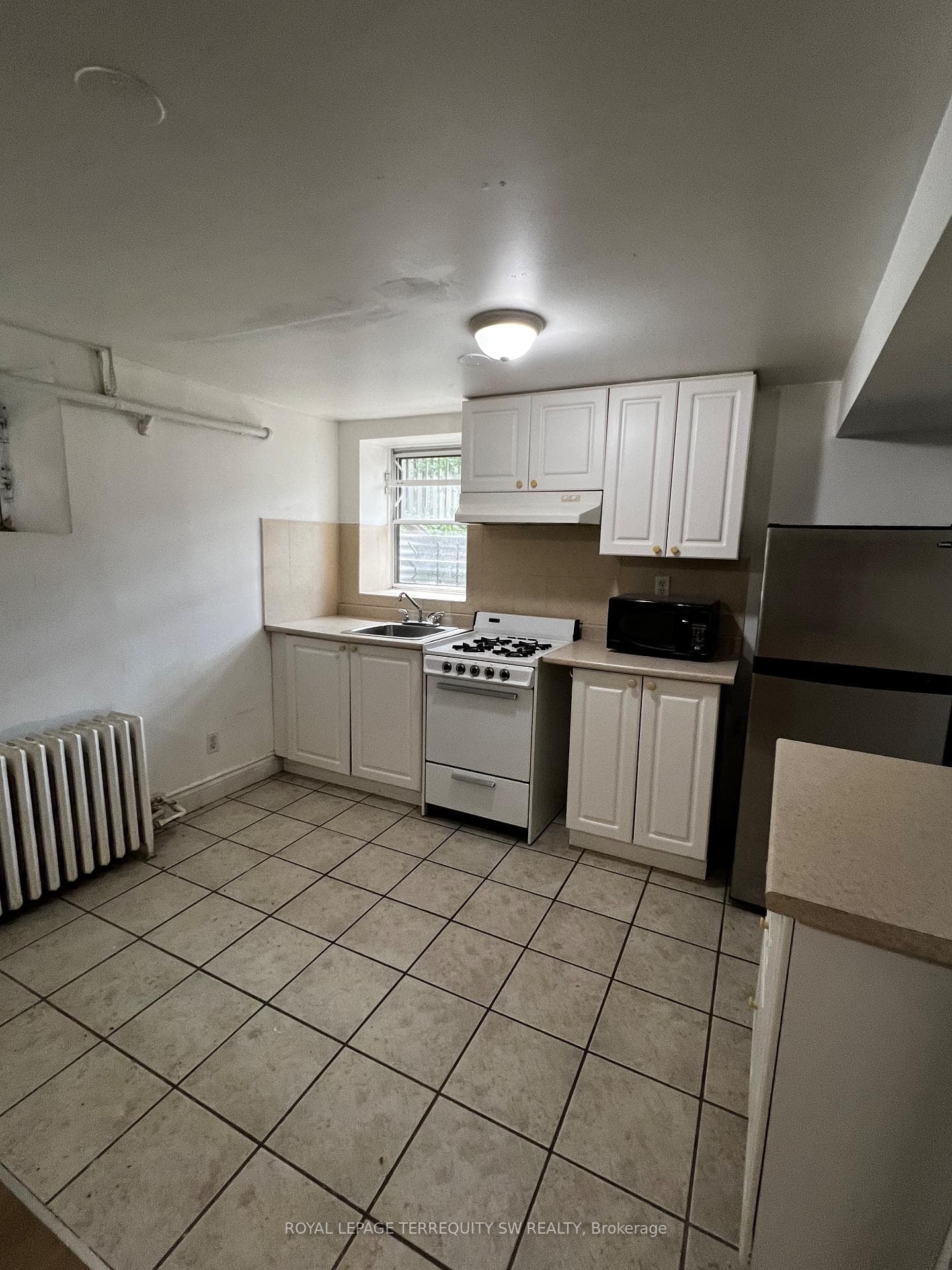 536 Huron Street Unit Q photo 4