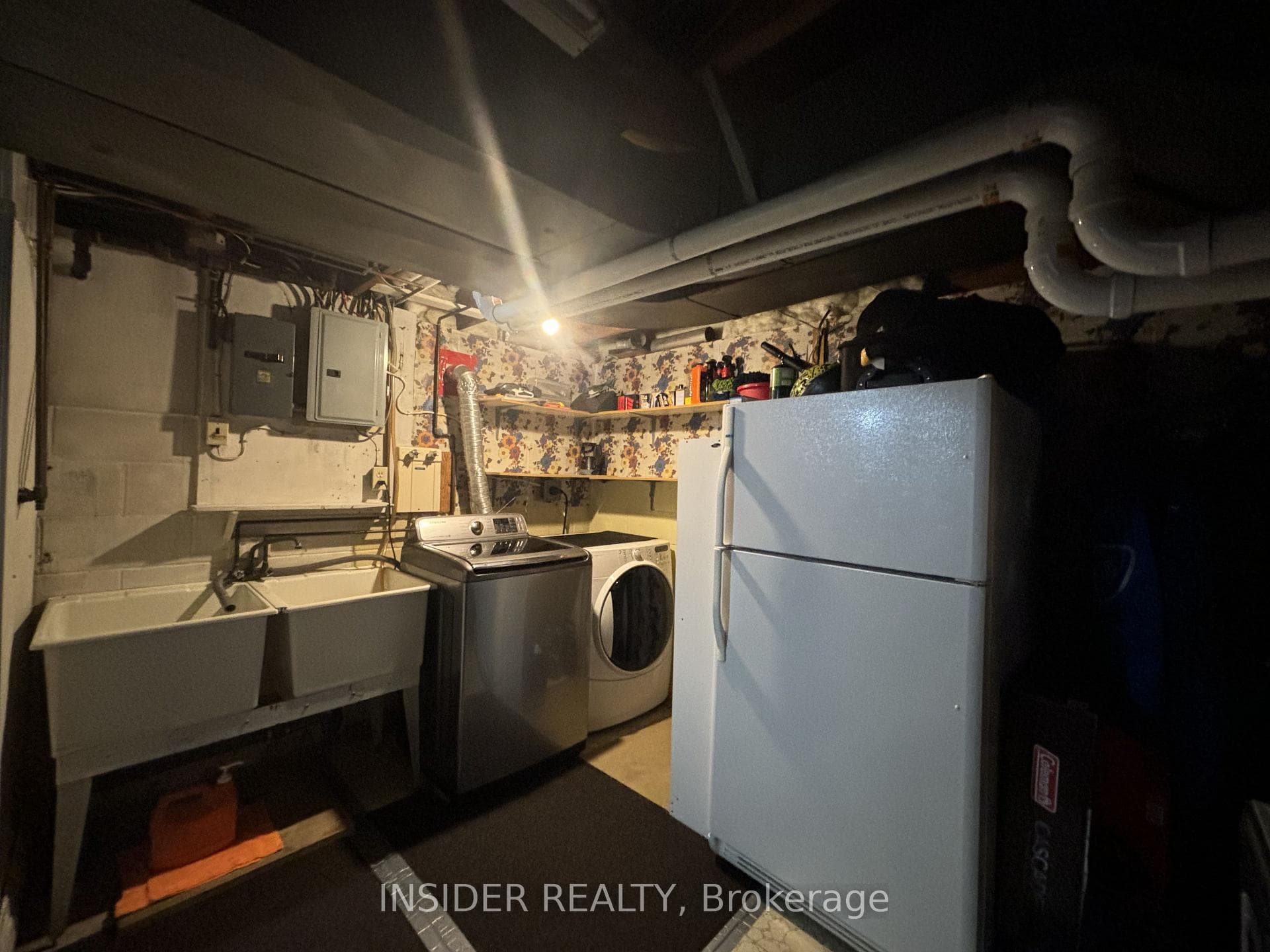41 Bishopsgate Avenue photo 22