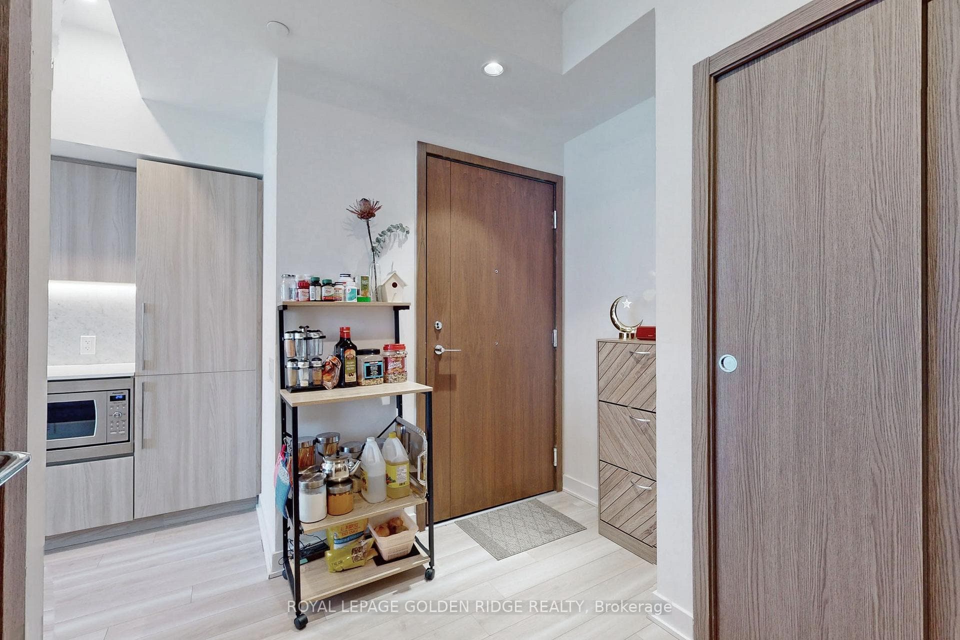 17 Bathurst Street Unit 3805 photo 5