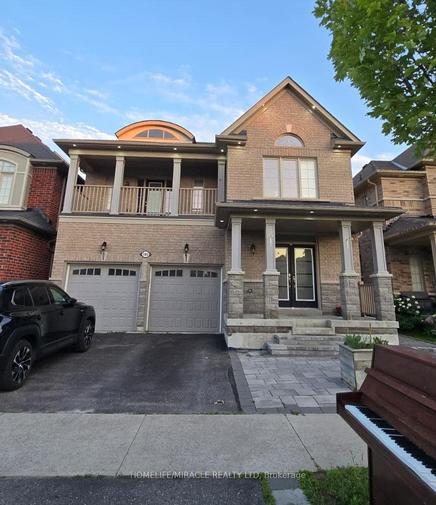 105 Stockell Crescent photo 1