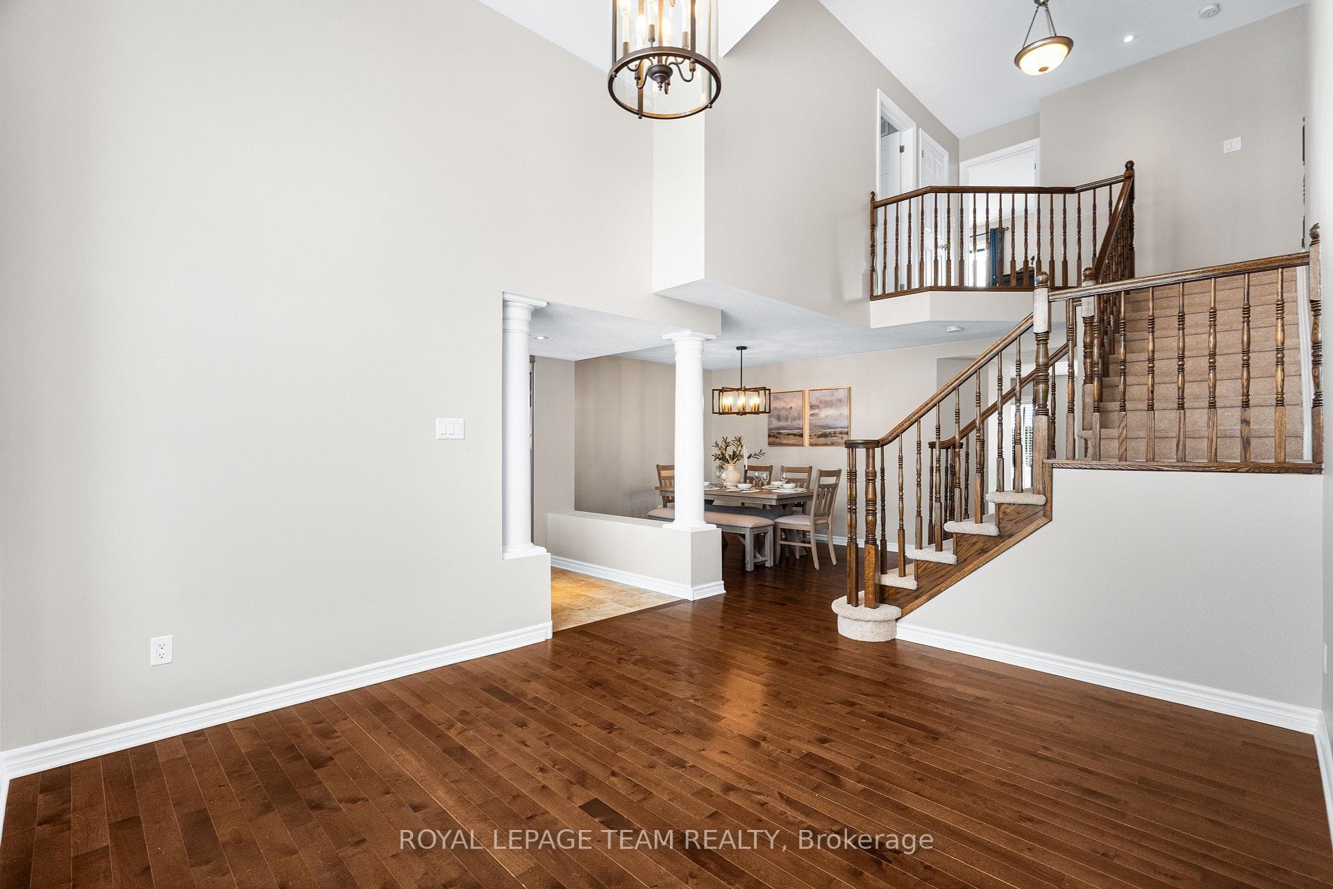 228 BRANTHAVEN Street photo 14