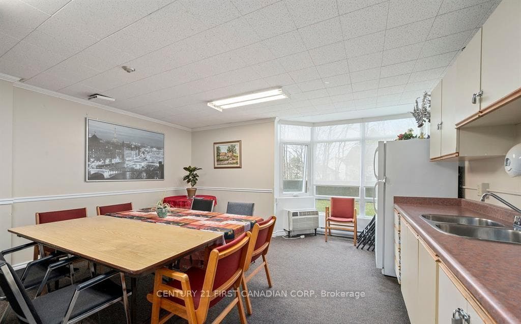 45 POND MILLS Road Unit 1215 photo 37