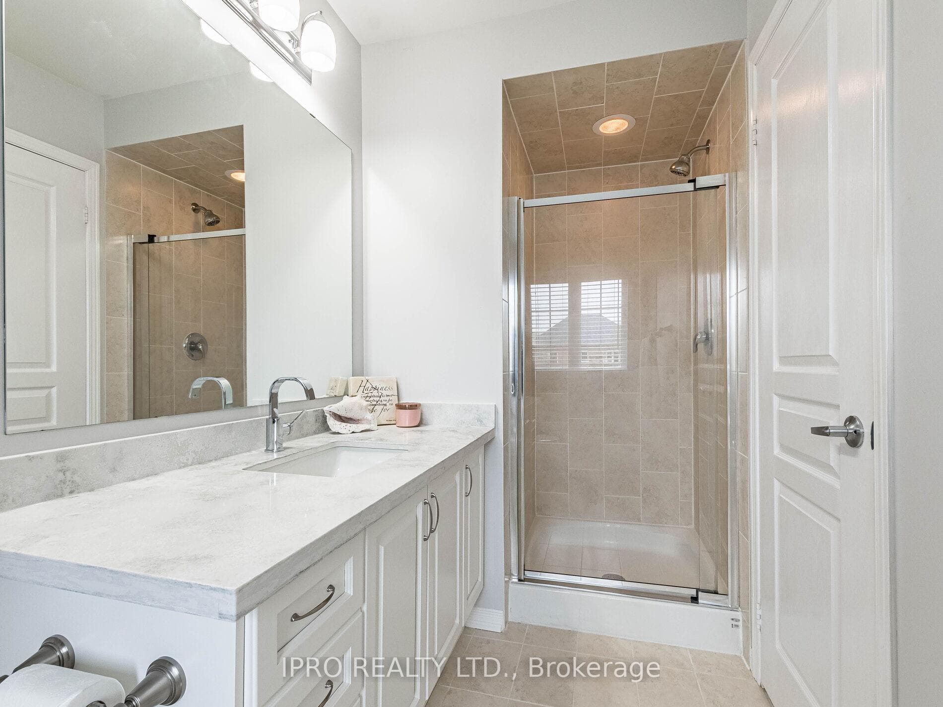 1364 Brandon Terrace photo 15
