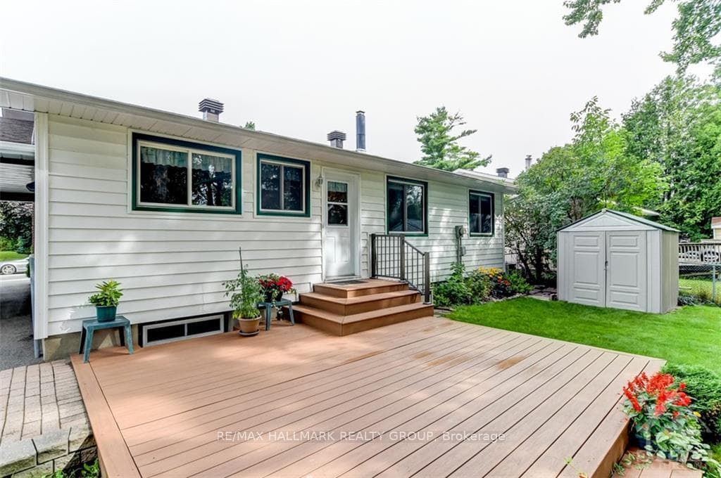 1317 RAINBOW Crescent photo 27