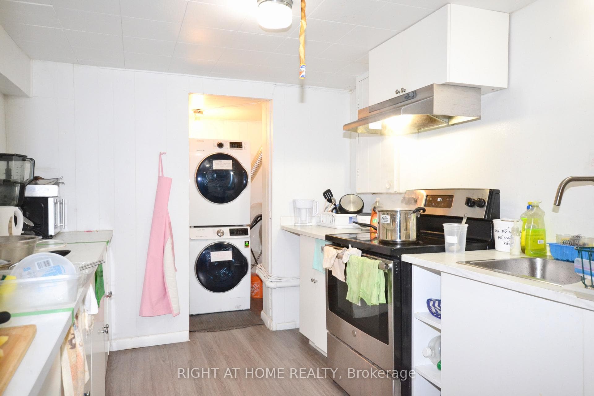 27 Cameo Crescent photo 35