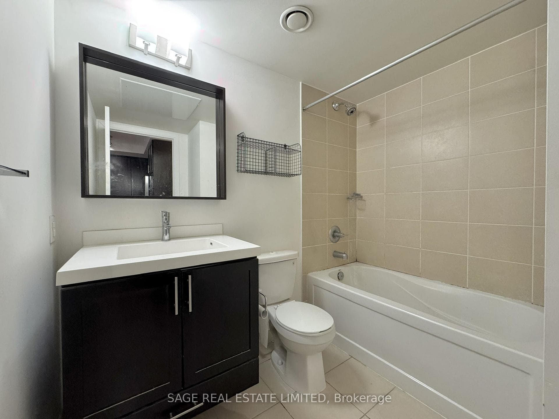560 Front Street Unit 1019 photo 17