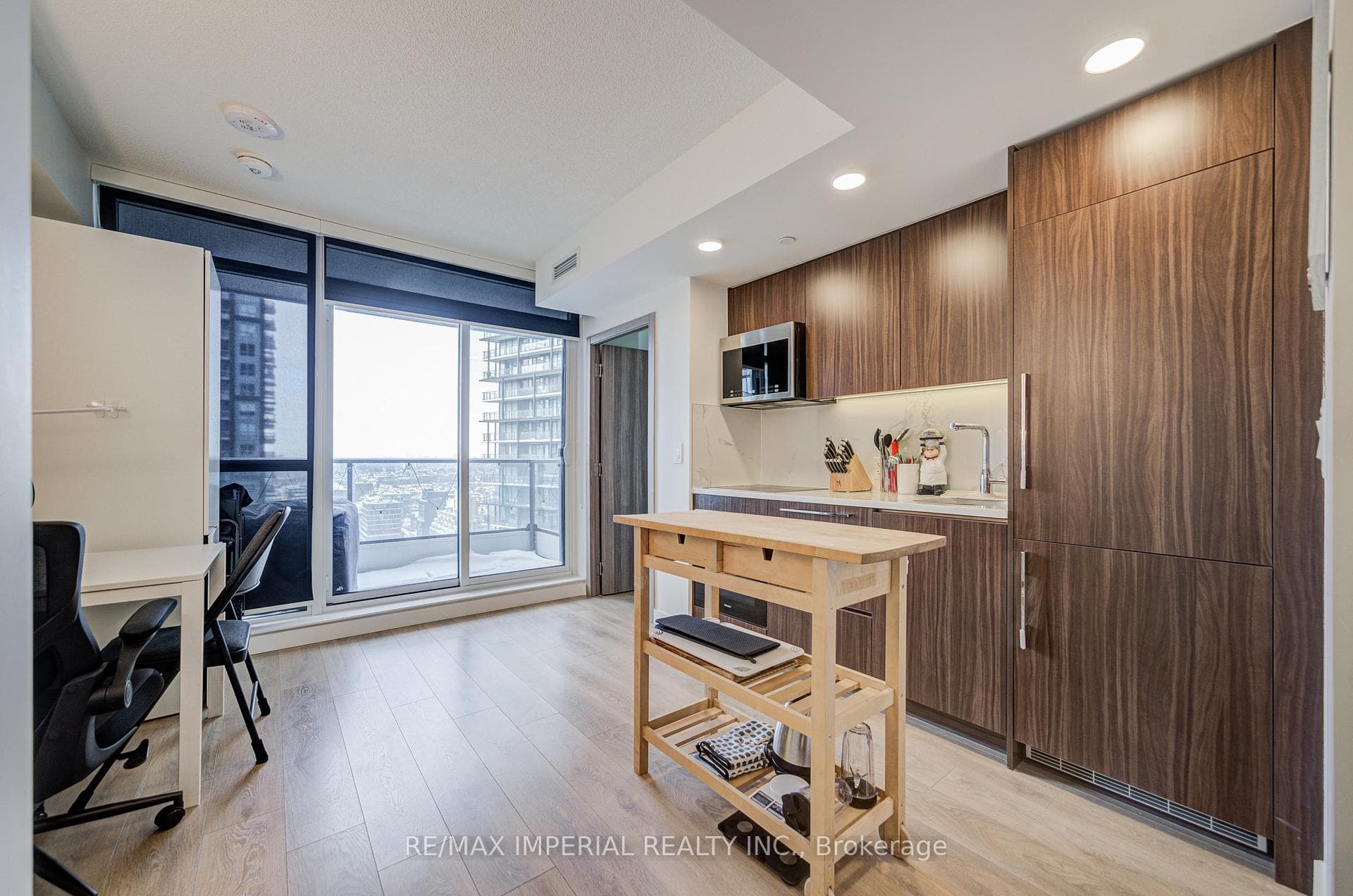 38 Widmer Street Unit #3509 photo 8