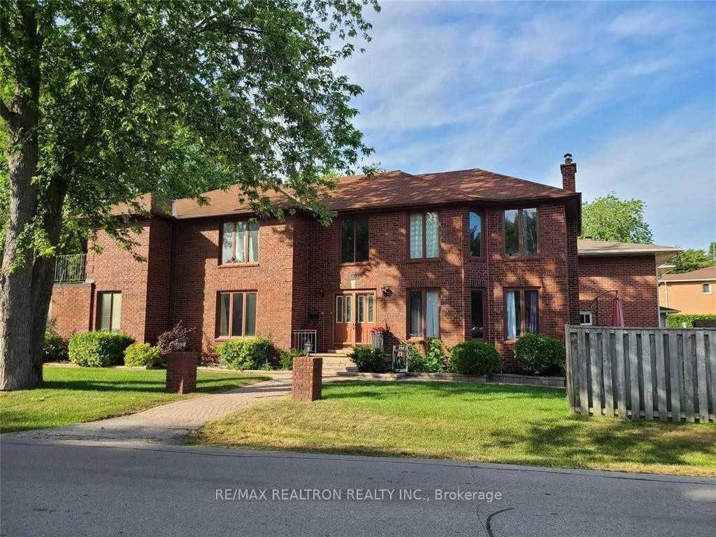 309 Rouge Hills Drive photo 1