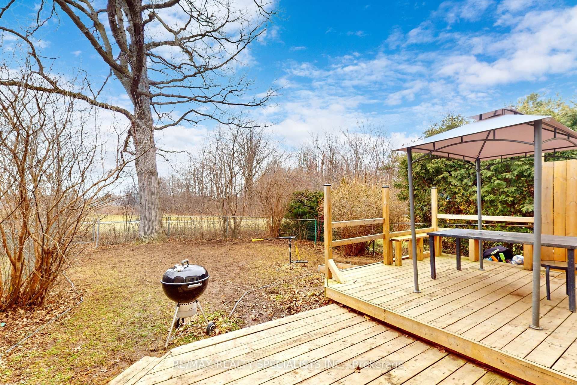 25 Mitchell Avenue photo 25