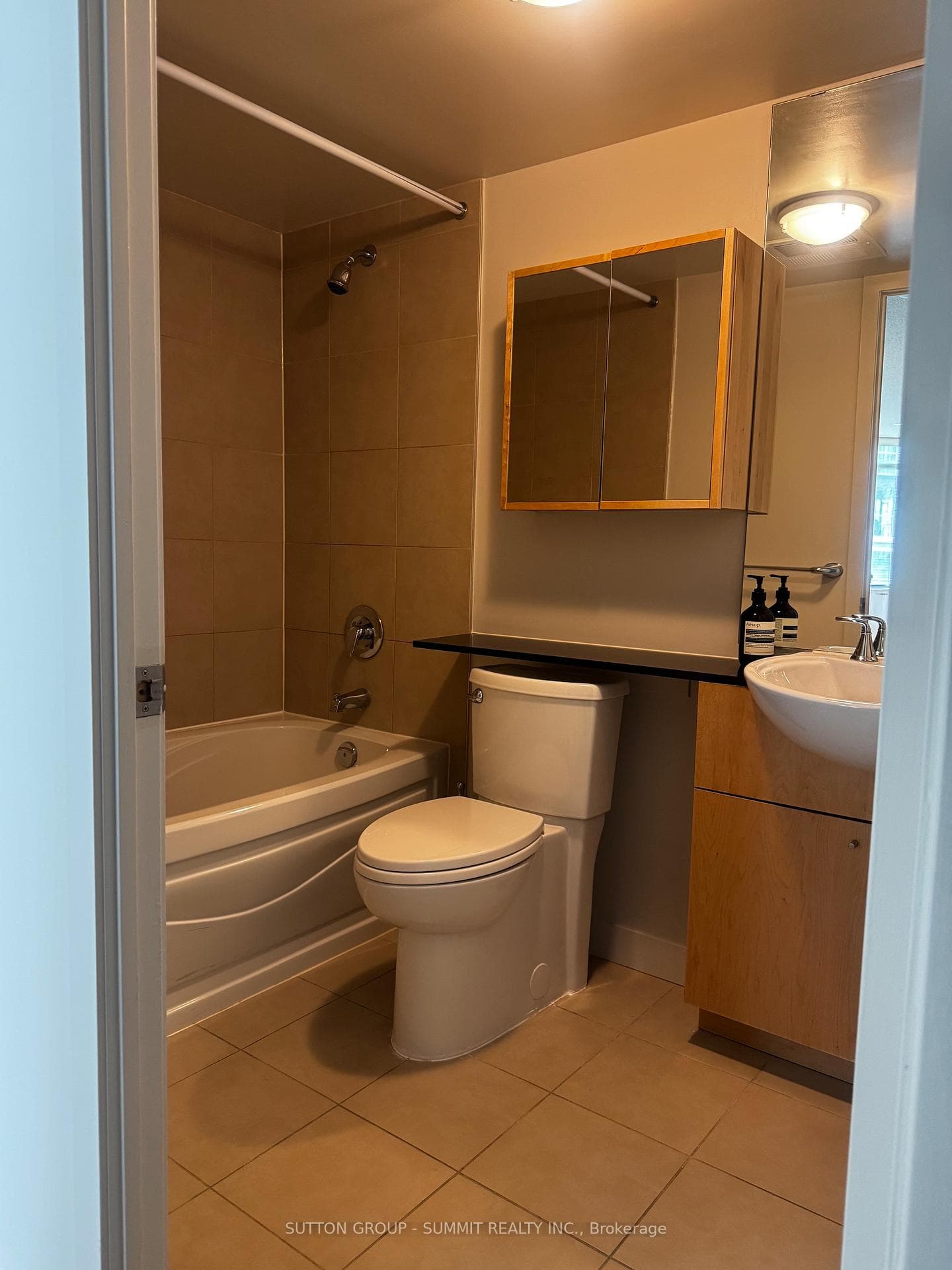 373 Front Street Unit 1510 photo 9