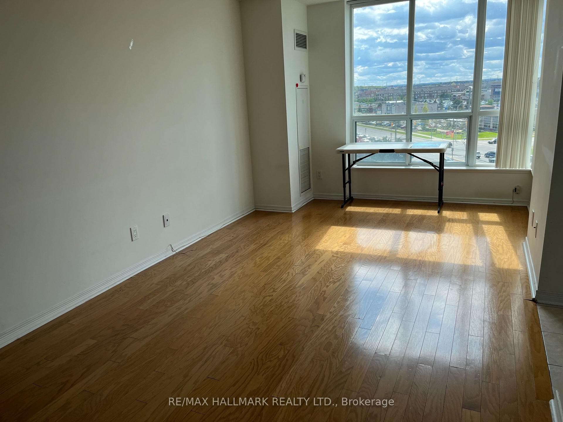 4889 Kimbermount Avenue Unit 709 photo 5