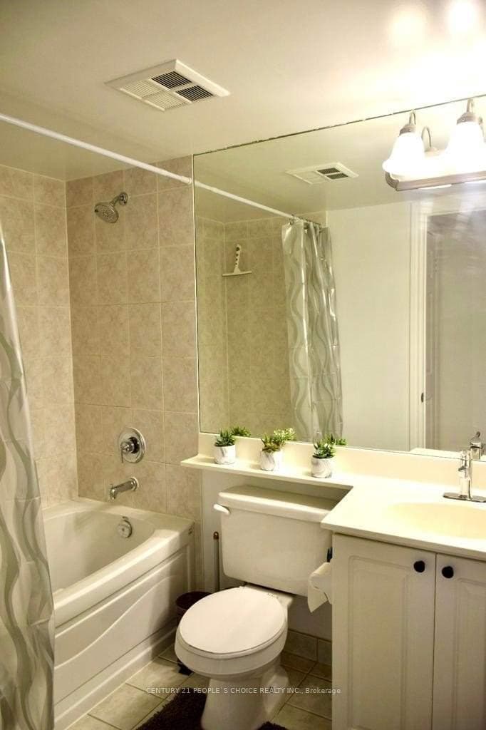 3888 Duke Of York Boulevard Unit 828 photo 9