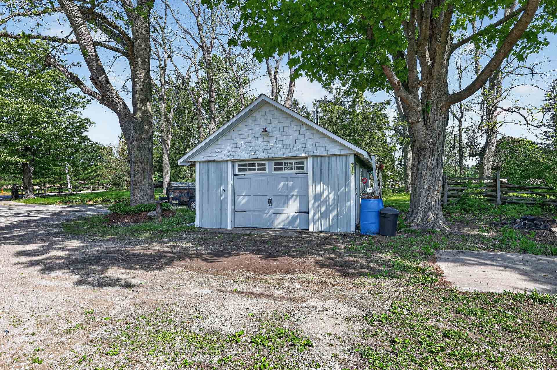 9088 Culloden Road photo 34