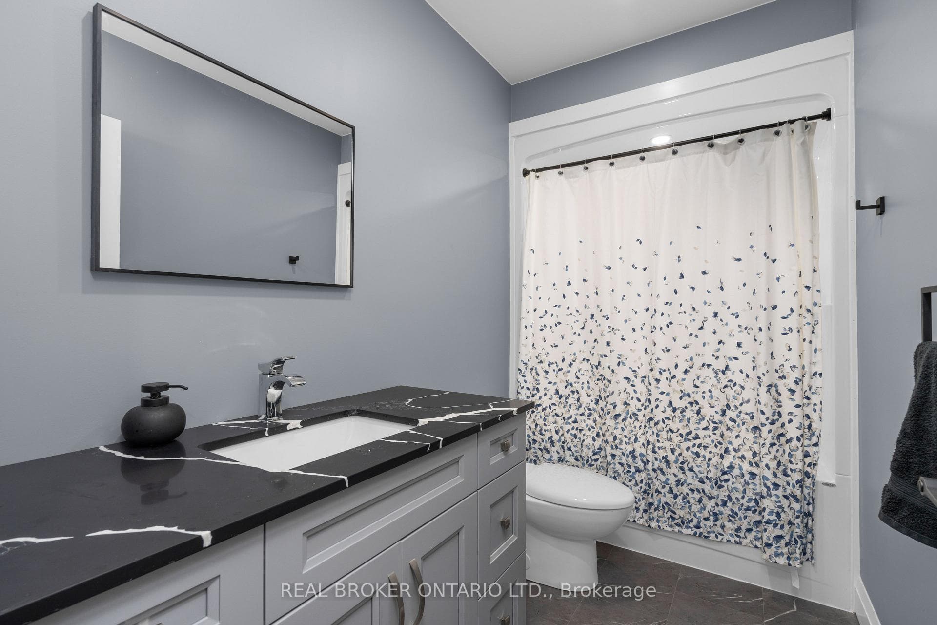 1030 Hawn Road photo 33