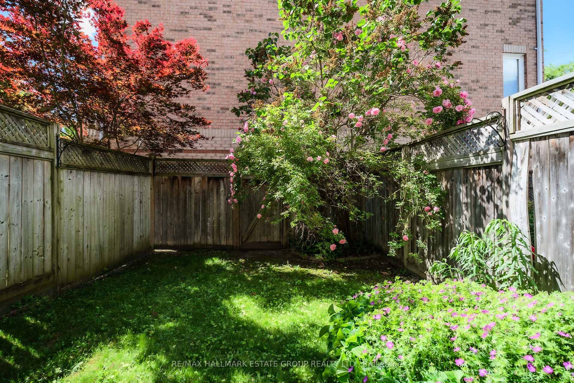20 Leaside Park Drive Unit B photo 36