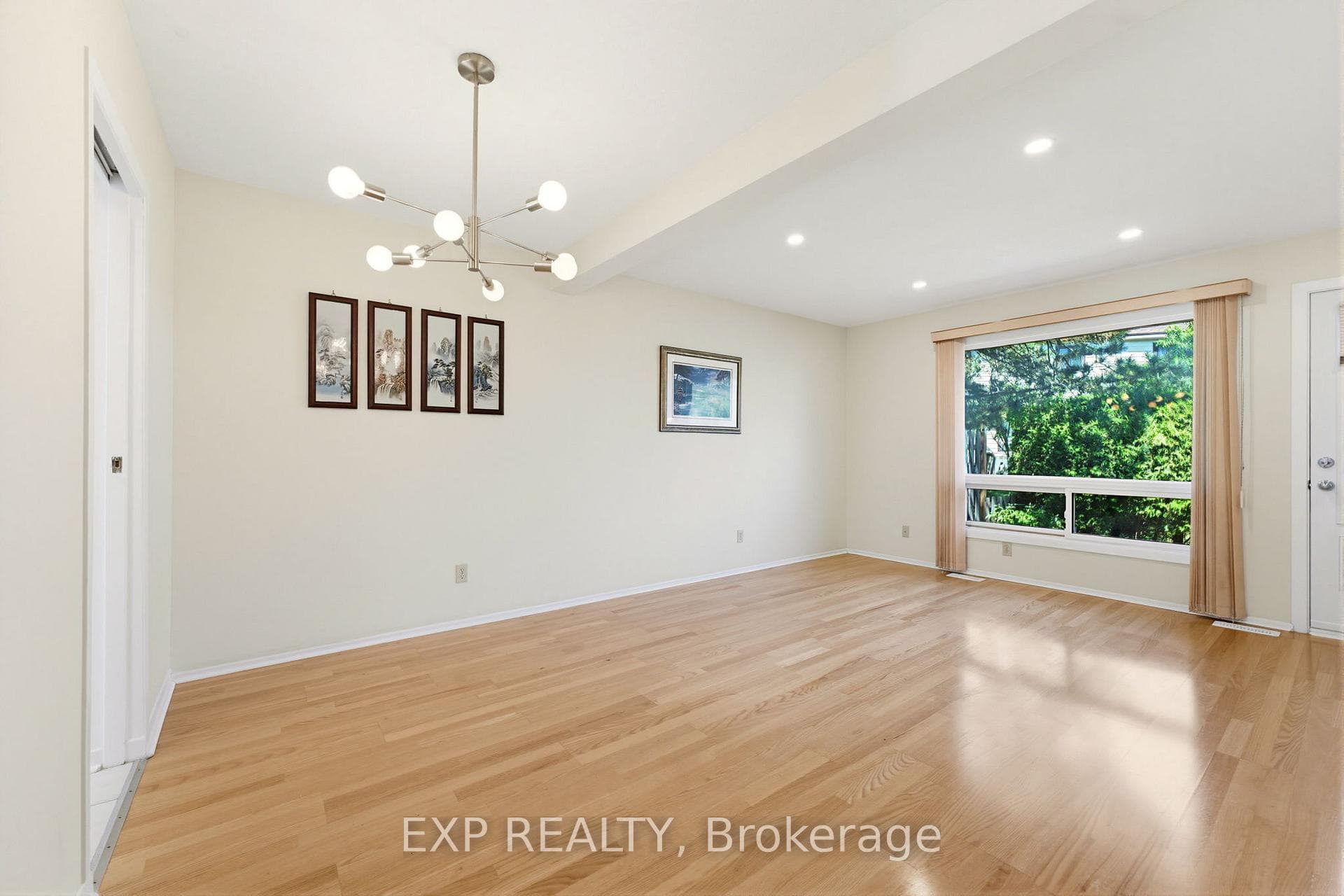 10 Fieldgate Drive Unit A photo 11