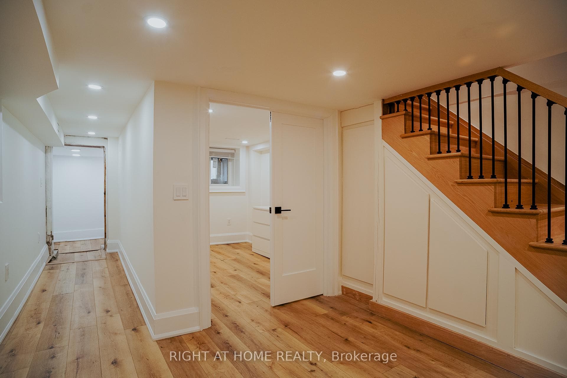 39 Sellers Avenue photo 20