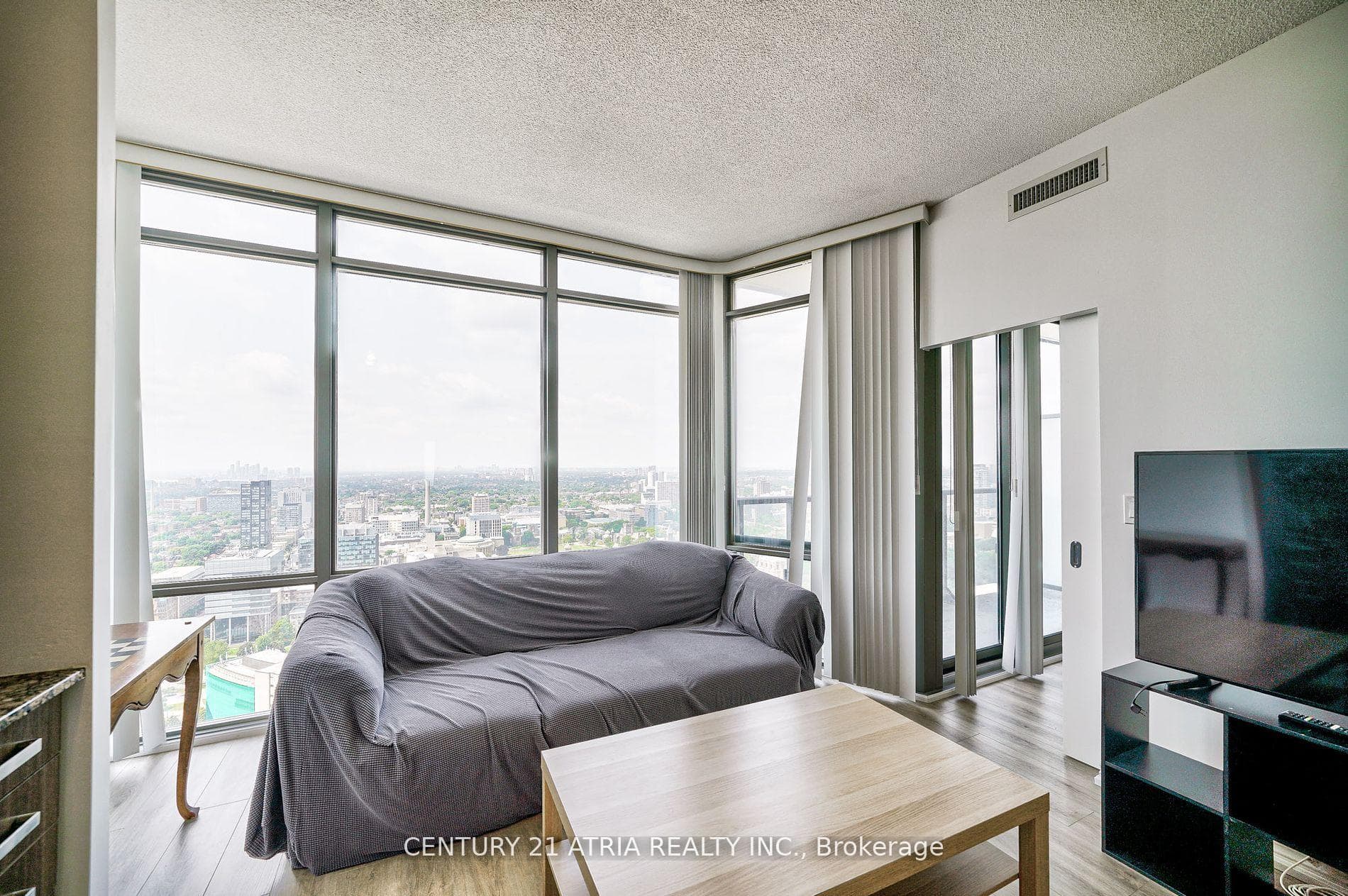 832 Bay Street Unit 3802 photo 16