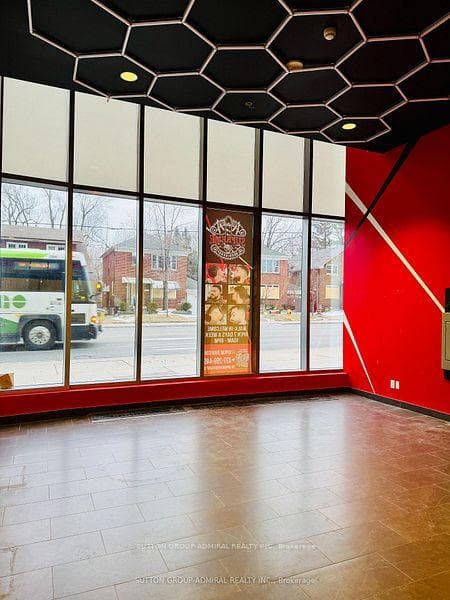 4750 Yonge Street Unit 123 photo 6