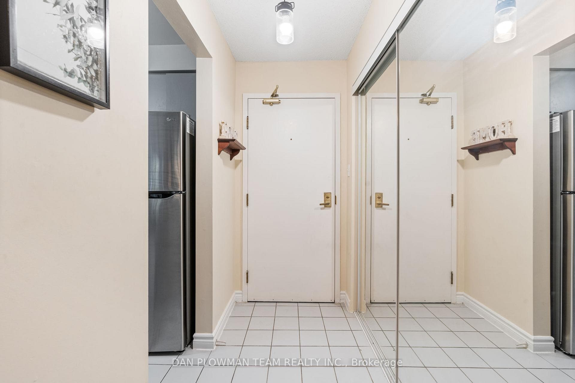 195 Lake Driveway N/A Unit 215 photo 3