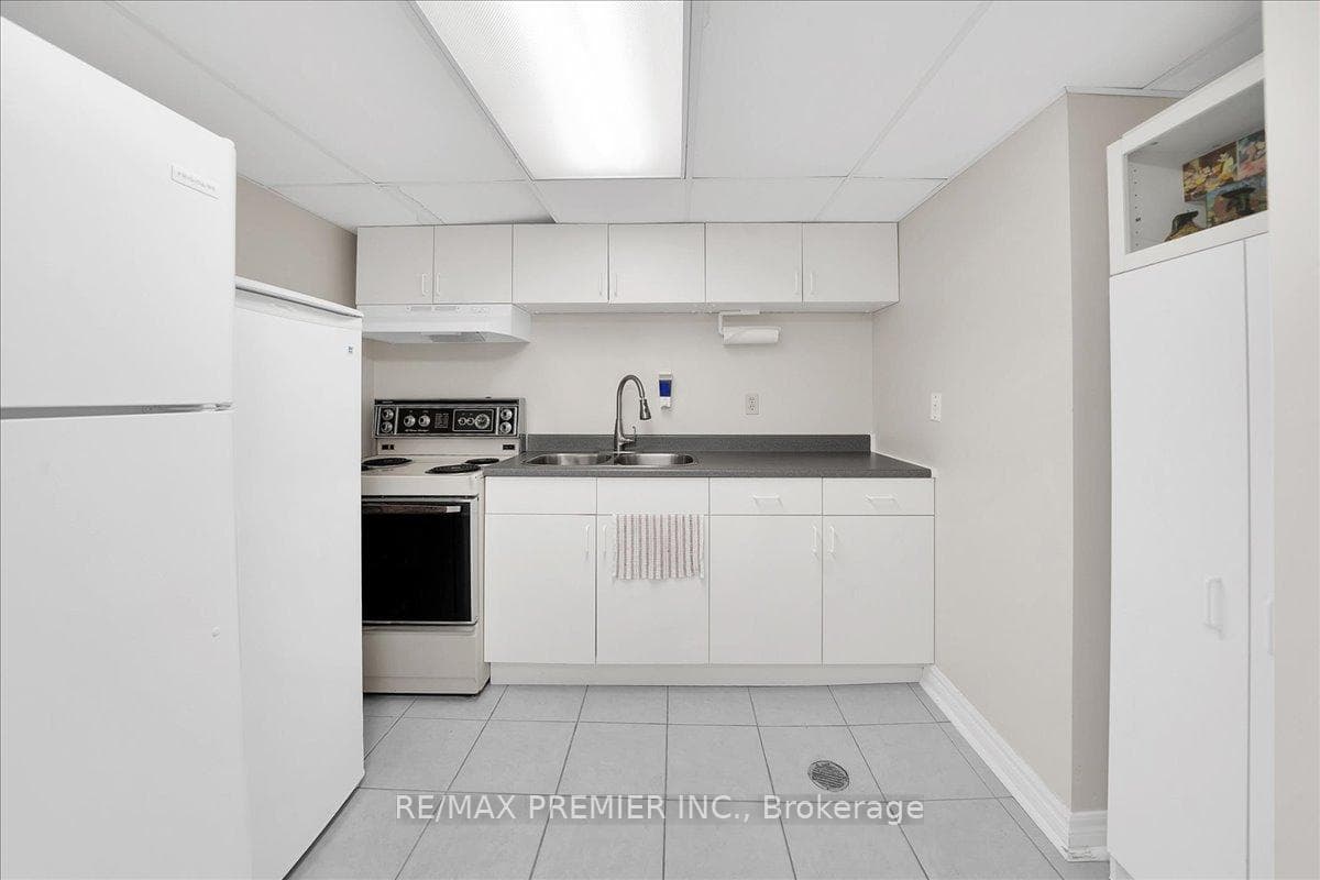 17 Berrydown Drive photo 28