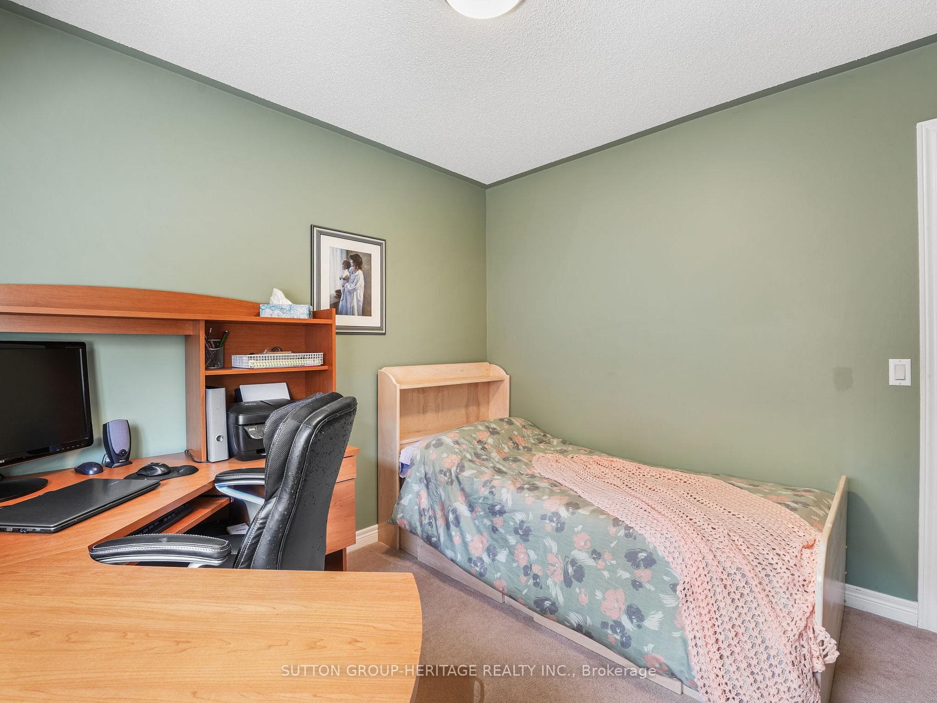 51 Annie Crescent photo 26