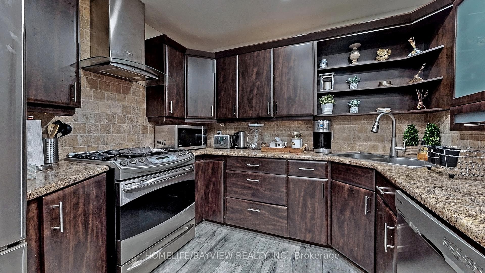 27 Hill Drive photo 18
