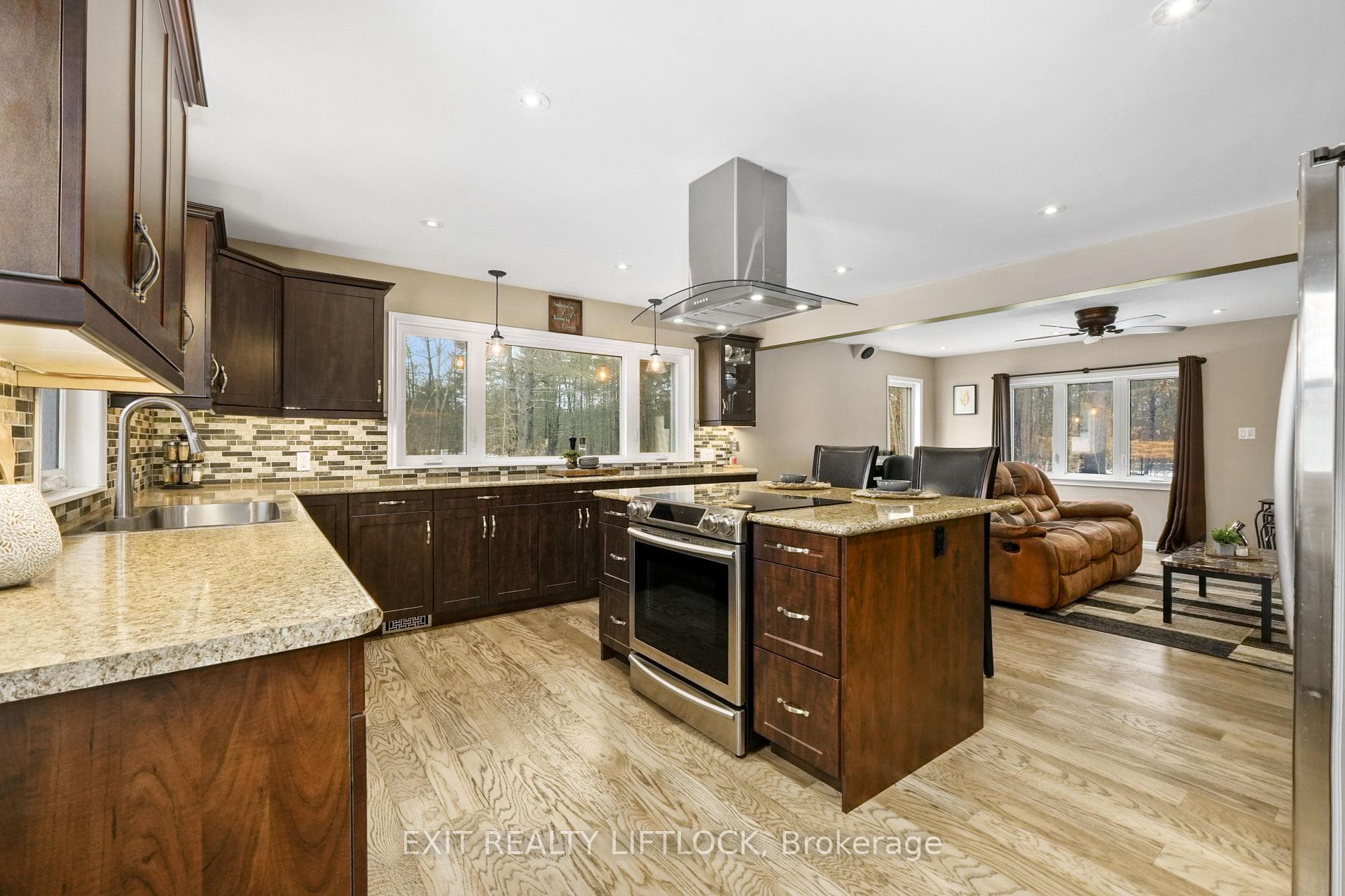 288 Hulls Road photo 12