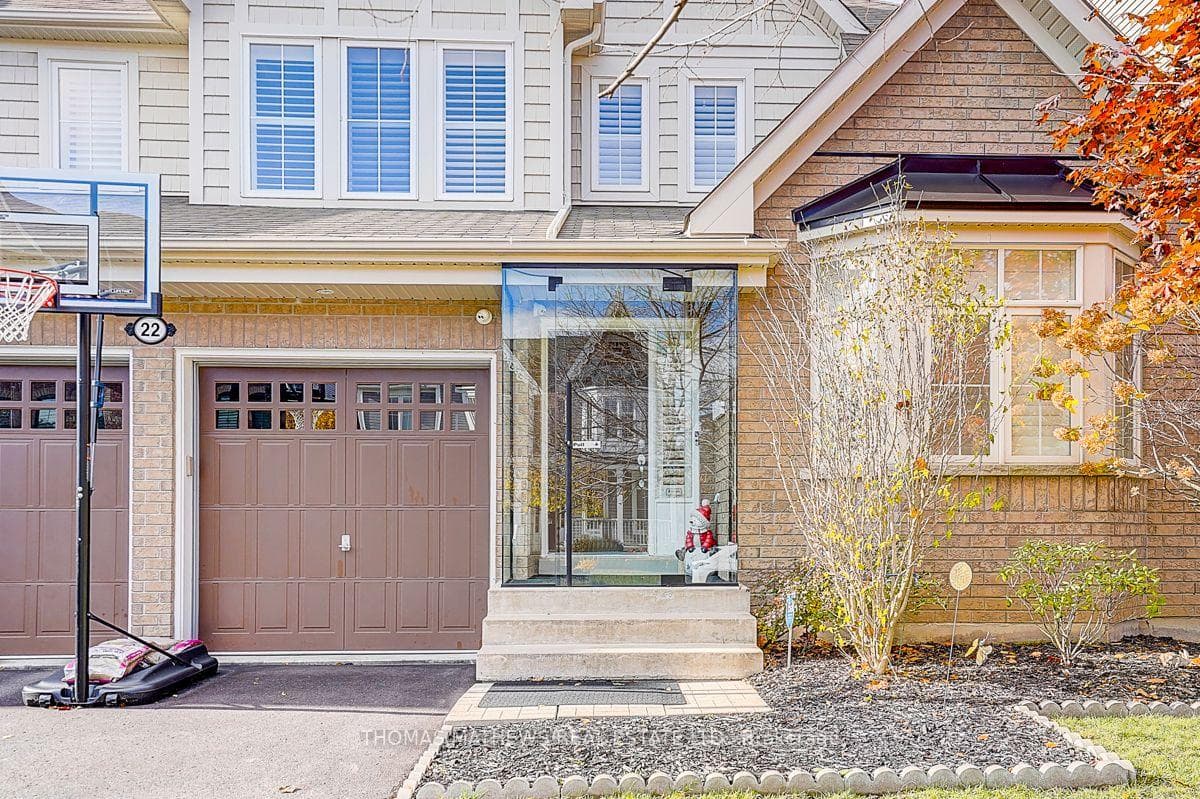 22 Northcastle Crescent photo 3