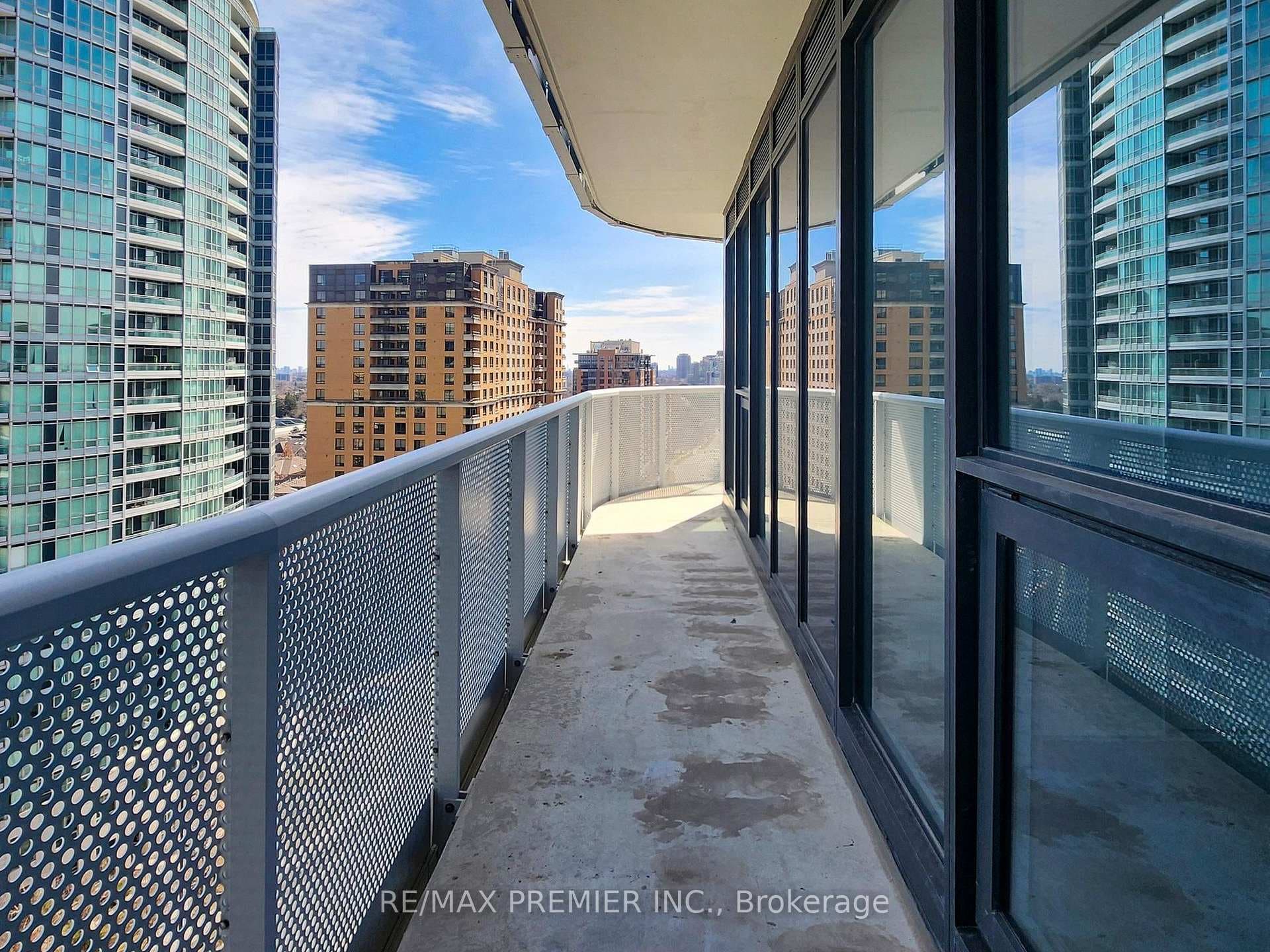 15 Holmes Avenue Unit 1311 photo 26