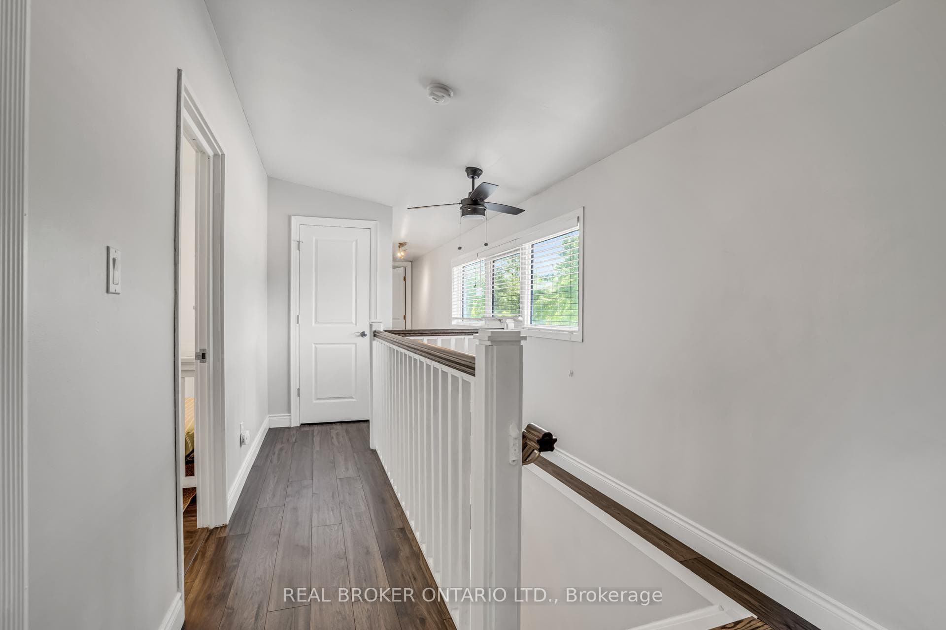 341 Appleby Line photo 17
