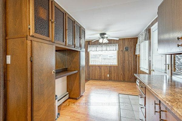 892 Sunset Boulevard photo 11