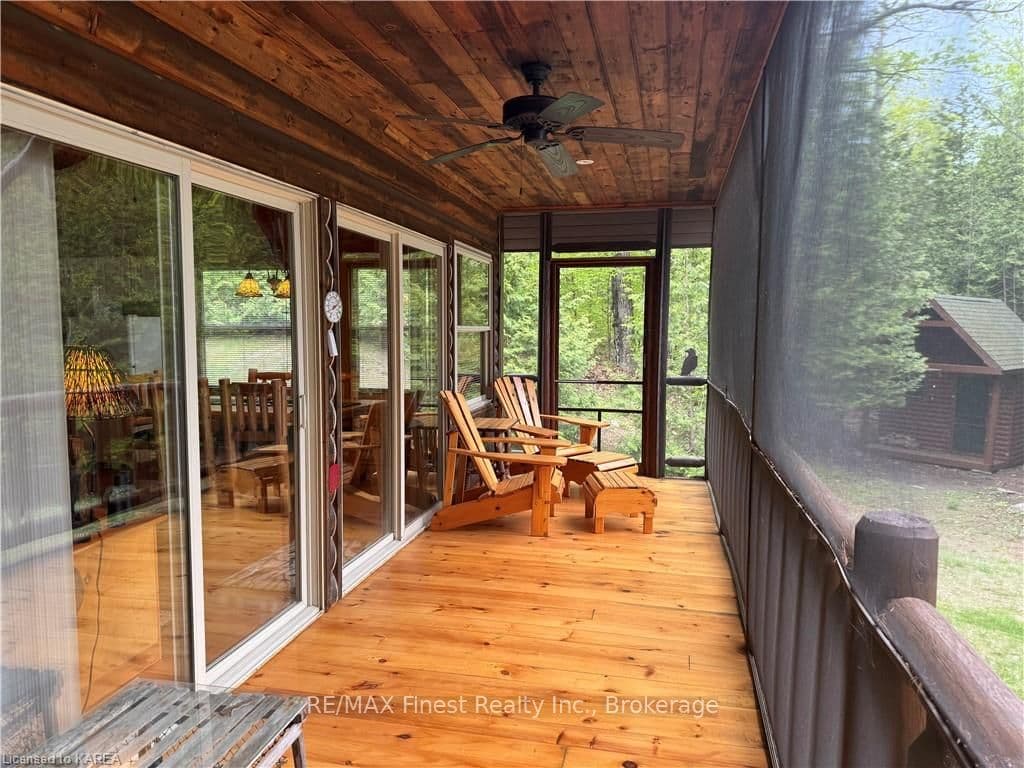 Screened In Porch