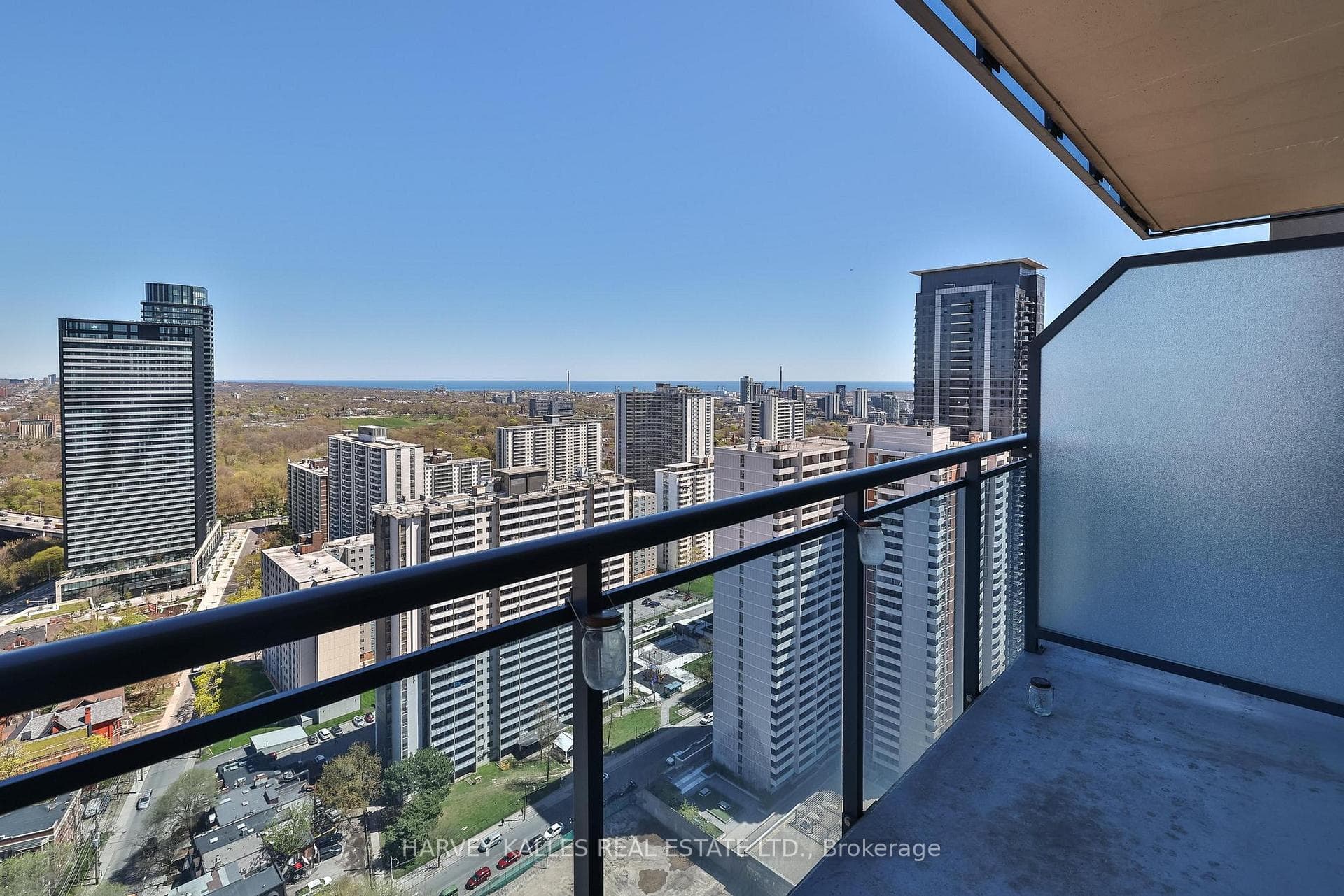 28 Linden Street Unit 3102 photo 37
