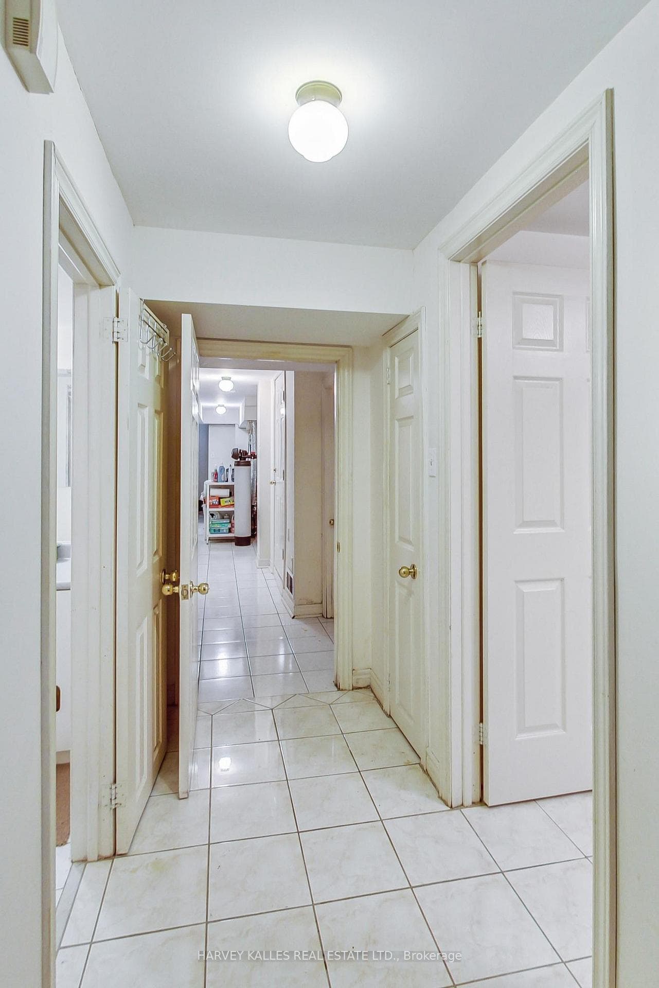 8 Fairholme Avenue photo 25