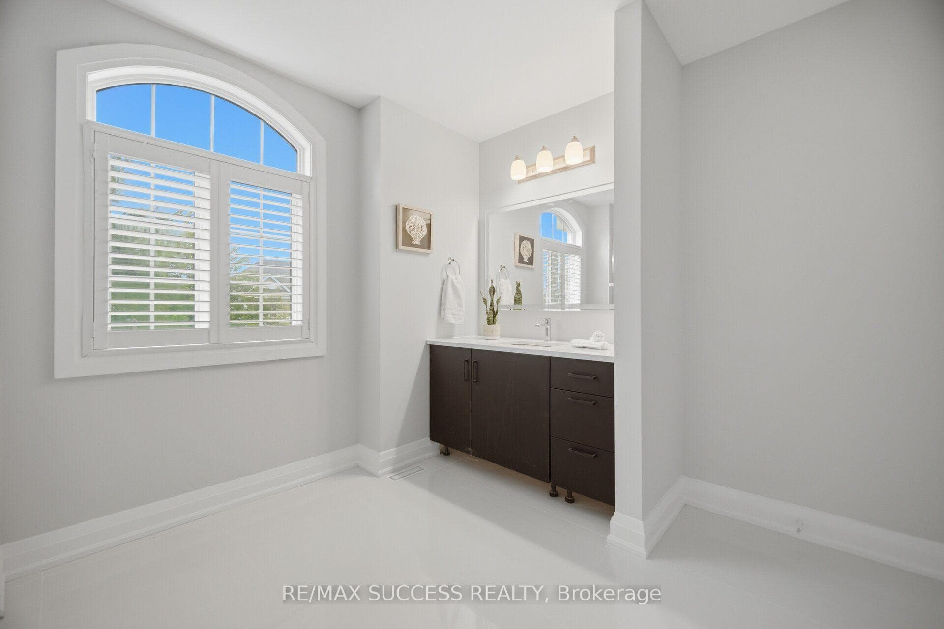 1019 Donnelly Street photo 30