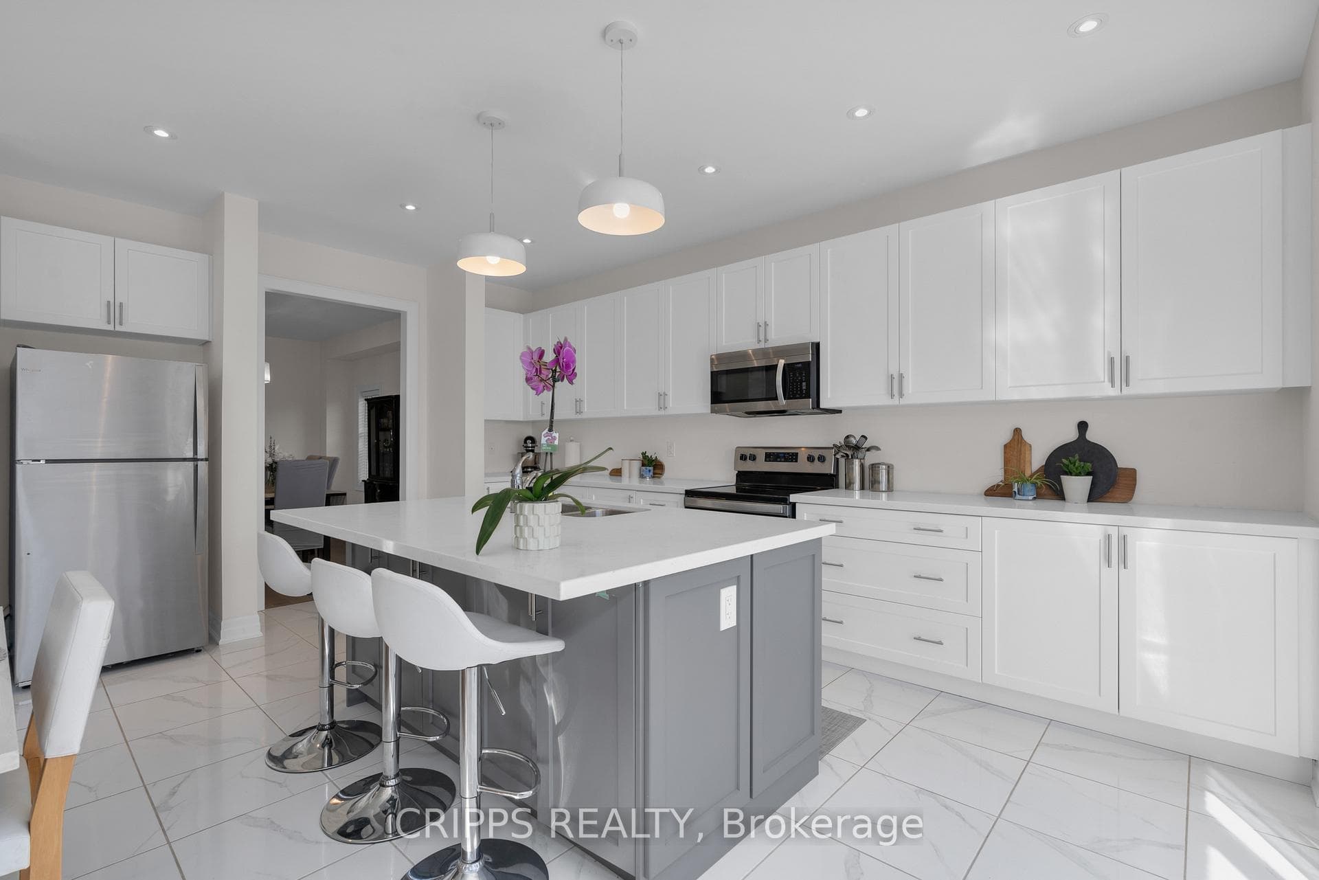 1418 Broderick Street photo 4