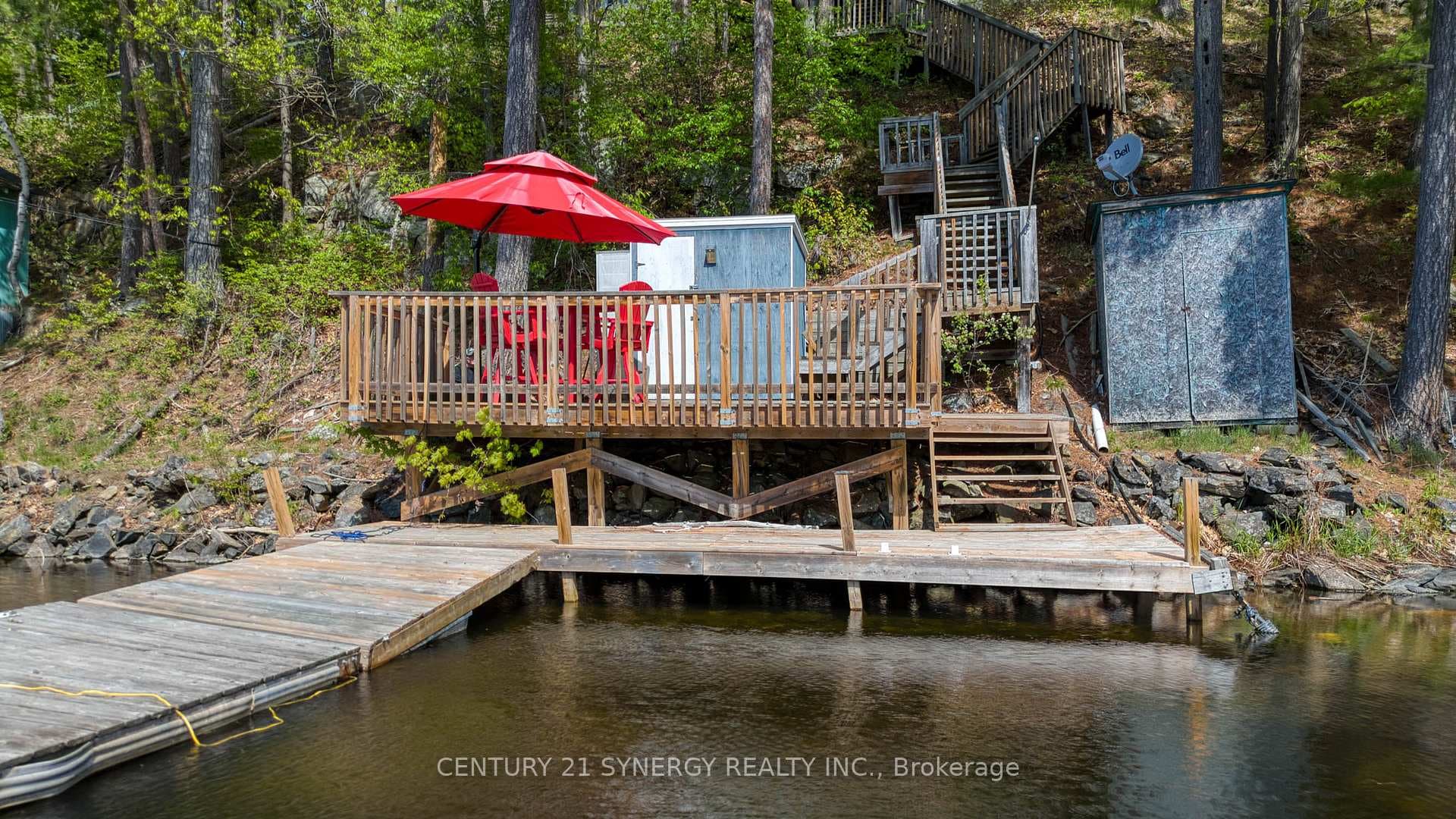 664 Raby Road photo 5