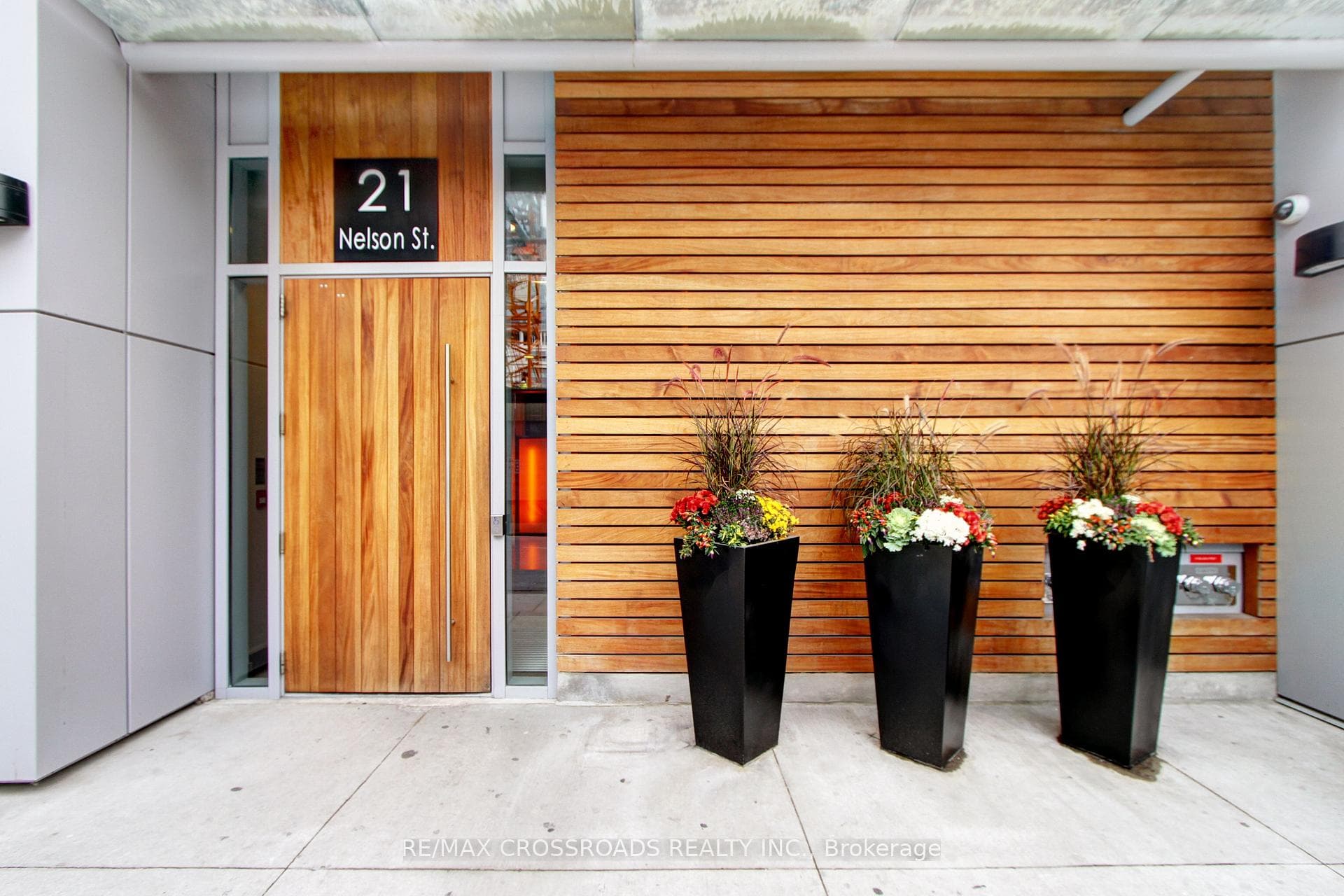 21 Nelson Street Unit 1011 photo 1