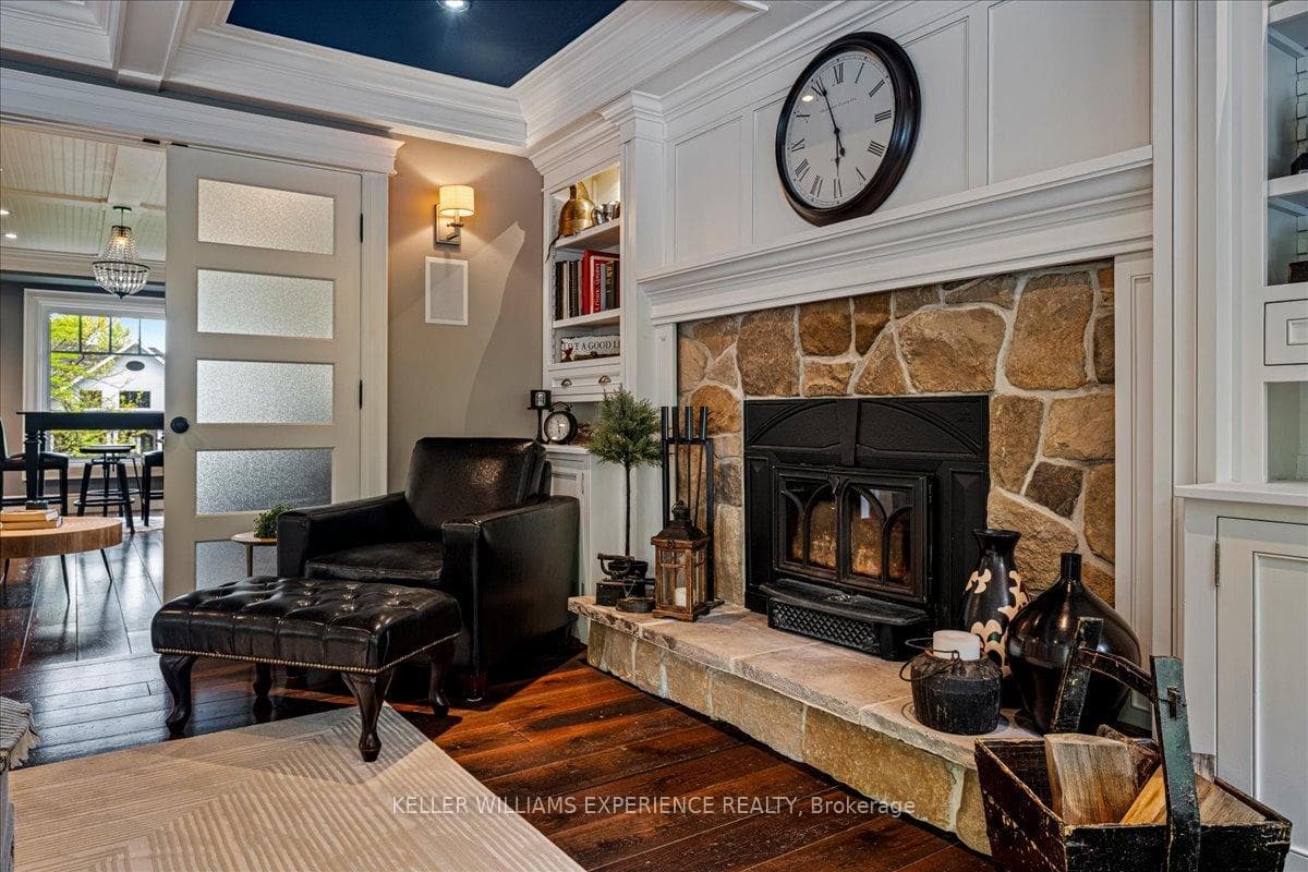17 Royal Oak Drive photo 18