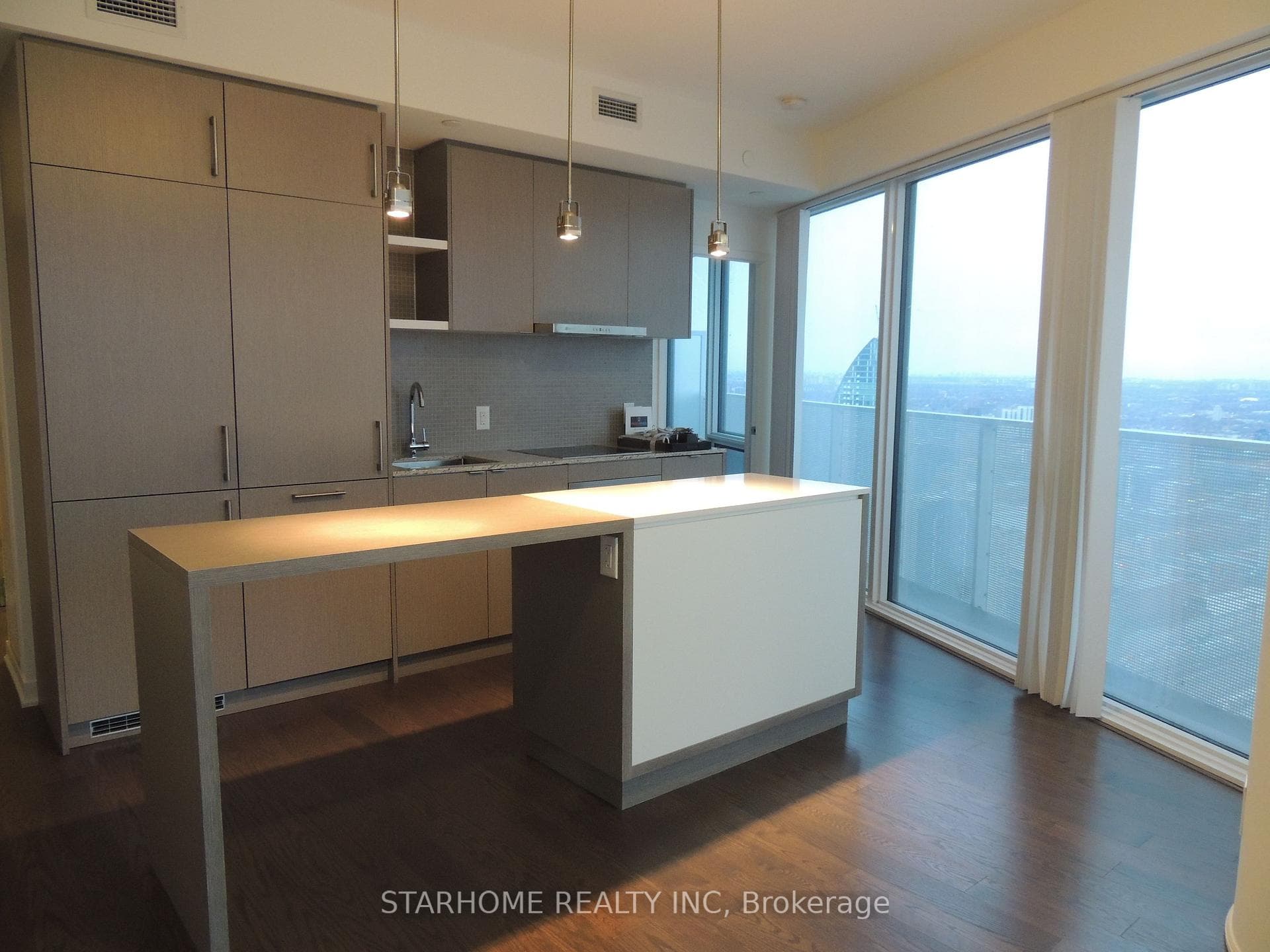 100 Harbour Street Unit 6307 photo 5