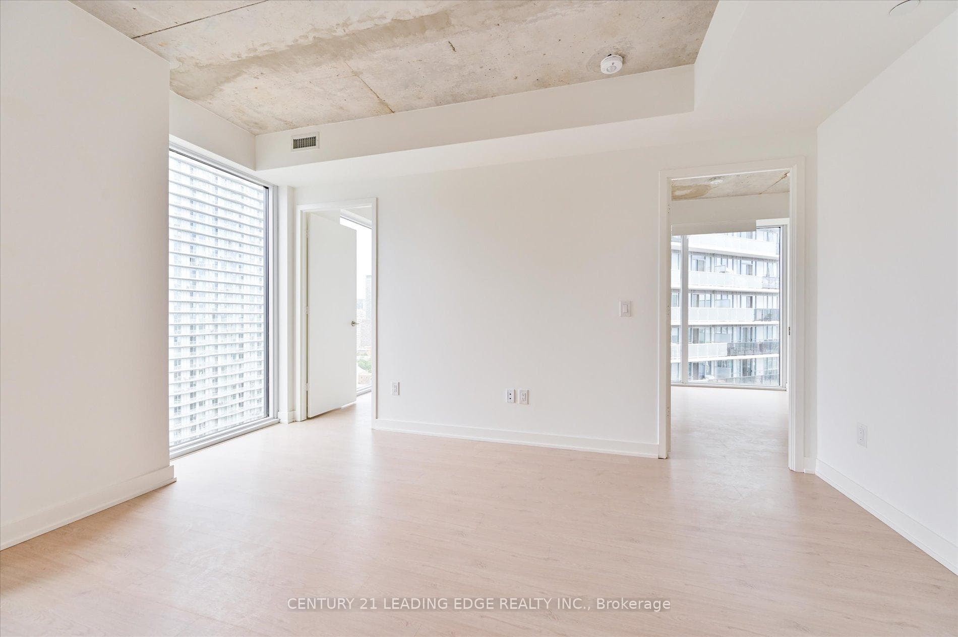 65 Mutual Street Unit 2706 photo 12