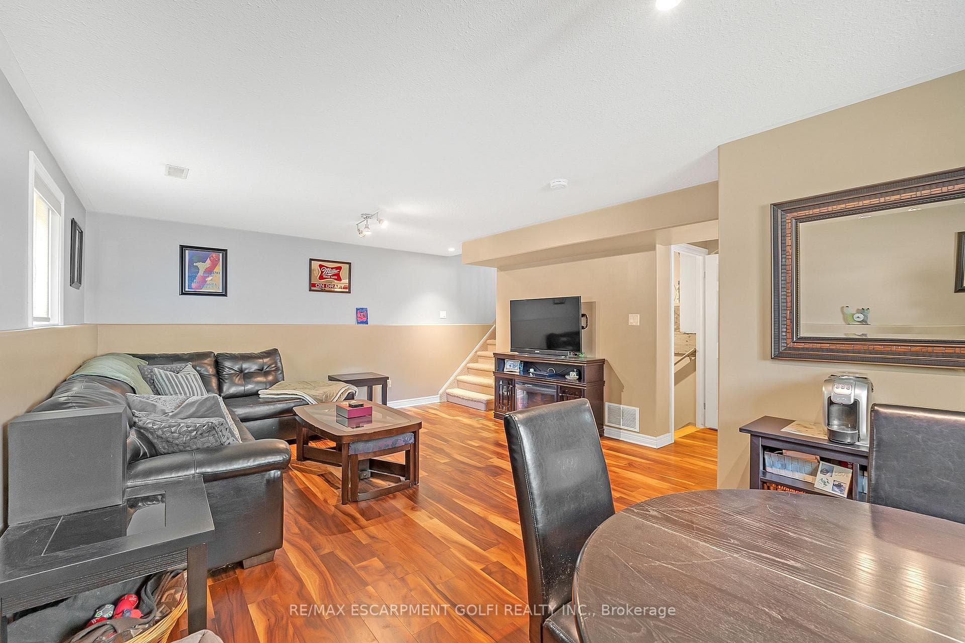 39 Irving Drive photo 29